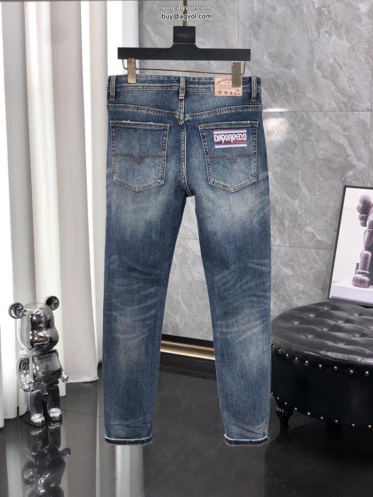 ジーンズ季節を問わず活躍し旬の気分を絶妙にDSQUARED2スーパー コピー 品_0_2
