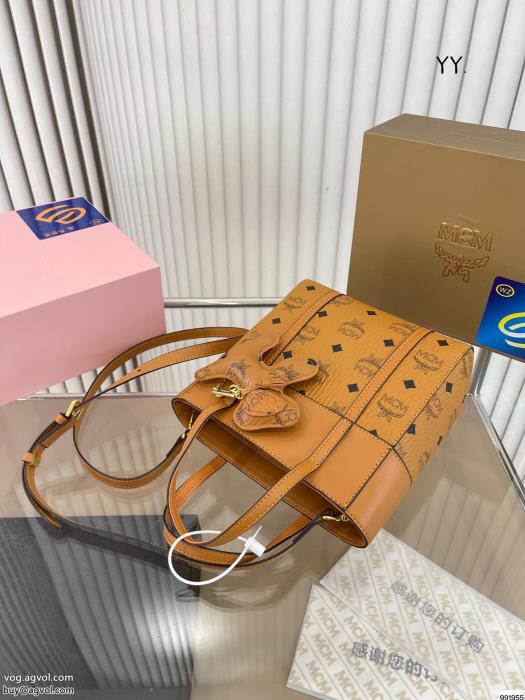 MCMバッグブランド 品 激安 通販限定SALE23SS新作 カジュアルコーデに_1_2