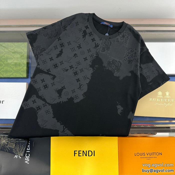 激安 ブランド国内希少！大人気今年の大トレンドルイ ヴィトン半袖Tシャツ_0_0