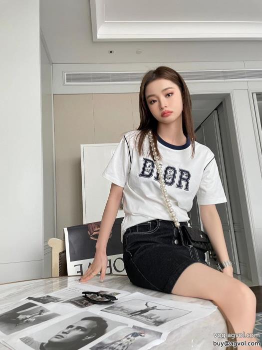 柔らかい色調圧倒的な人気DIOR半袖Tシャツ偽物 ブランド ショップ_0_1
