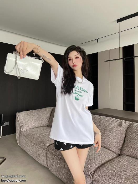 夏のフレッシュな気分にセールお早めにPRADA半袖Tシャツコピー 品 ブランド_0_0