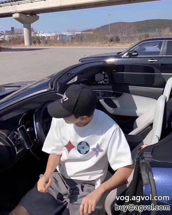 半袖Tシャツスーパー コピー 安心LOUIS VUITTON夏のいいのアイテム2023に使えるおすすめトップス_0_0