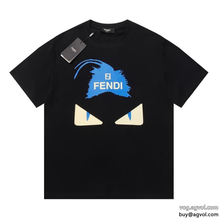 ブランド 品 コピーFENDI上品カジュアルな雰囲気に23SS新作 カジュアルコーデに半袖Tシャツ_0_0