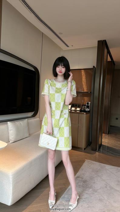 ワンピース完売目前毎年爆発的人気LOEWE偽物 ブランド_0_2