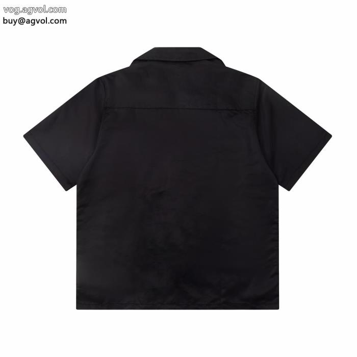 爆発的人気オシャレ度がアップオンライン限定商品プラダ半袖Tシャツブランド 偽物_0_0