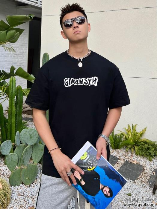 スーパー コピー 安心GIVENCHYこの時季だからお買い得2023の流行りの新品半袖Tシャツ_0_0