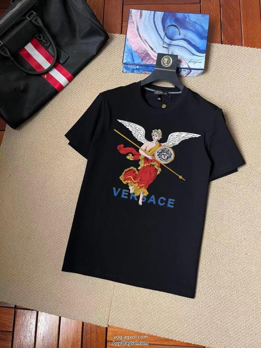 激安 通販 専門VERSACE半袖Tシャツ鮮度が手に入る抜群の人気を集め_0_0