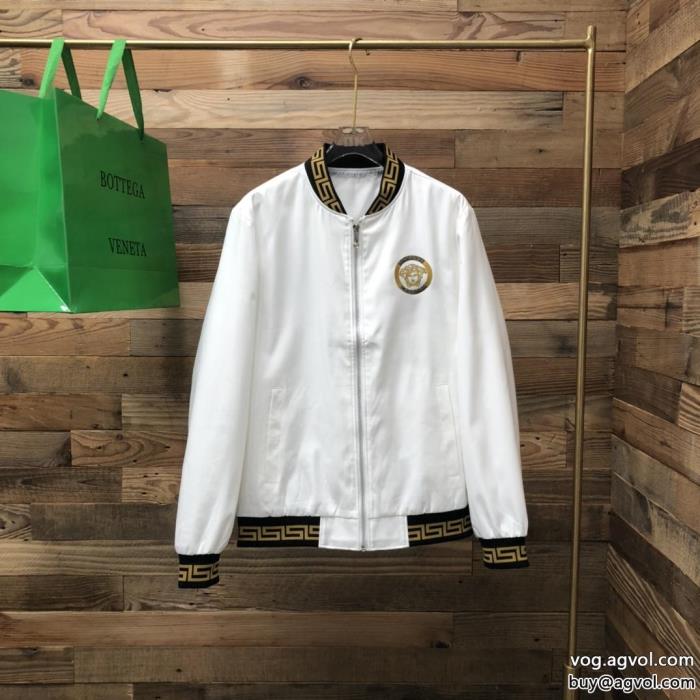 ファッションの最先端！超あたたかいジャケットコピー ブランド 優良VERSACE_0_3