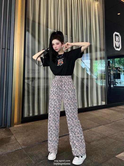 ブランド コピー 安心2023最新作お得なアイテムバーバリー半袖Tシャツ_0_0
