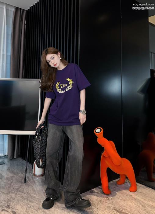 半袖Tシャツディオール最新の2023アイテムロゴが美しい激安 ブランド_0_2