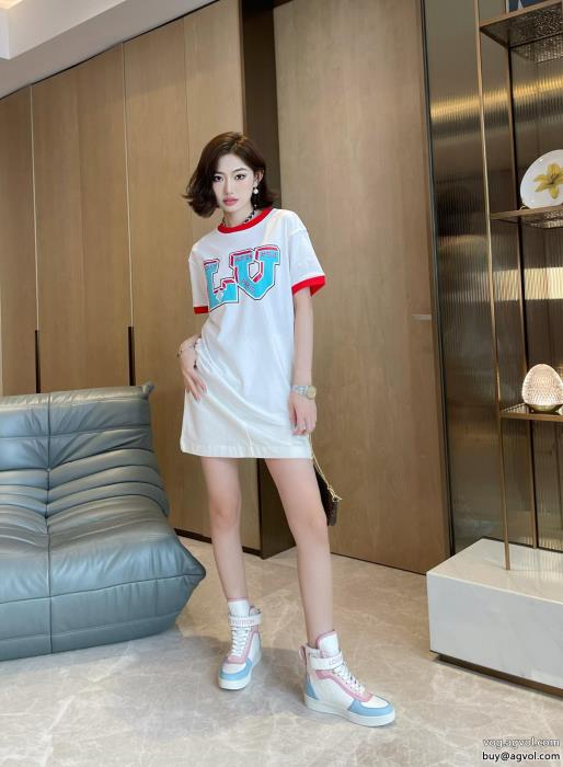 スーパー コピー  半袖TシャツLOUIS VUITTON欲しい可愛く新鮮毎日に上質を _0_1