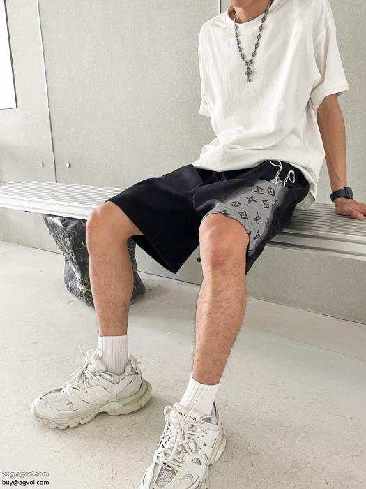 ビーチパンツLOUIS VUITTON23SS海外直営カジュアルの定番ブランド 品 コピー_0_1