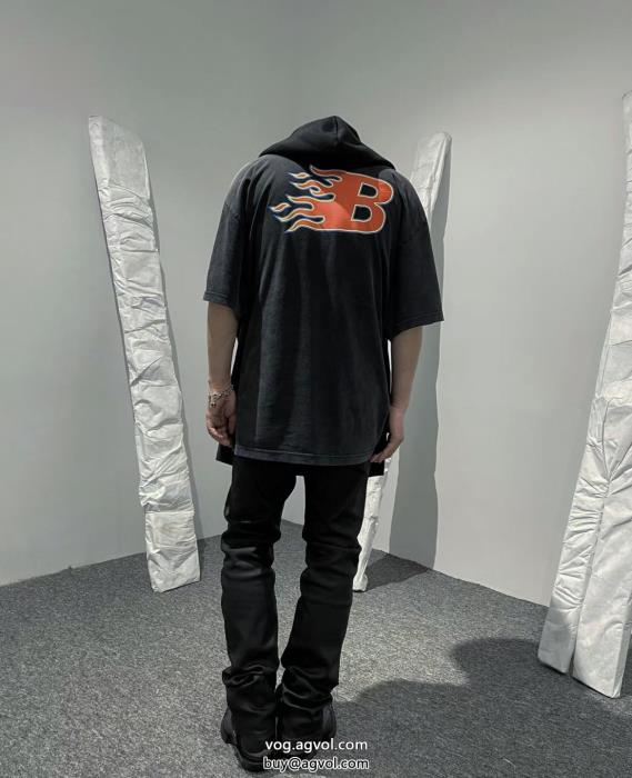 balenciaga人気話題実用的ながら手頃な価格ブランド 通販半袖Tシャツ_0_3