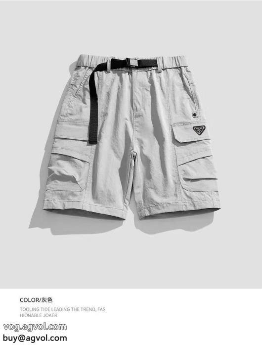 ブランド コピー 販売 プラダスラックス爽やかすぎない大人の印象に最大の魅力_0_2