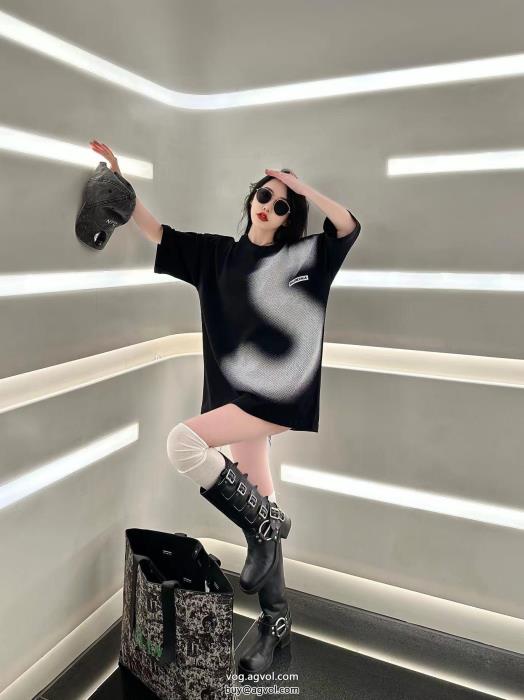 balenciaga派手すぎず芸能人愛用ブランド半袖Tシャツブランド スーパー コピー 優良_0_2