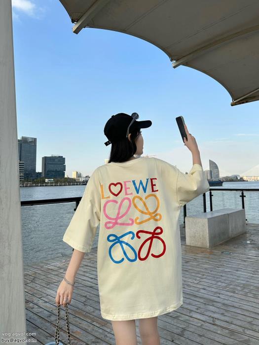 ブランド 偽物LOEWE最新で完売確実安心と信頼のお取引半袖Tシャツ_0_0