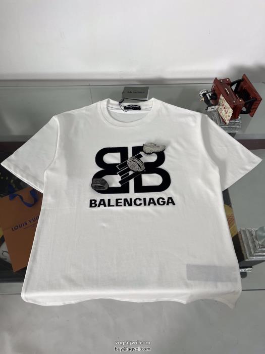 バレンシアガスーパー コピー 安心 半袖Tシャツ2023新作新品高い品質を誇る_0_0