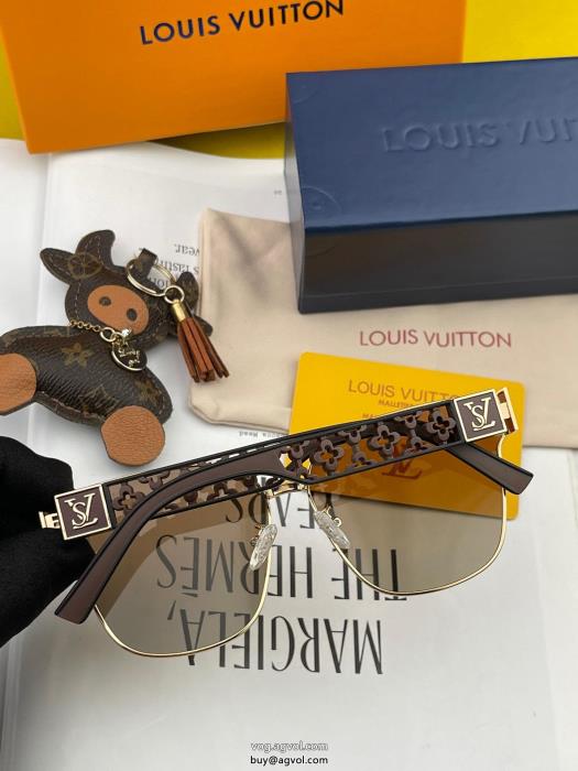 LOUIS VUITTONちょっと大人の印象きちんと感が抜群サングラス激安 ブランド 通販_0_2