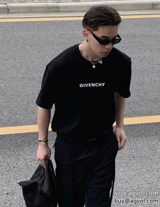 最新人気　話題沸騰中ゆったりシルエット半袖Tシャツスーパー コピー 品GIVENCHY_0_2