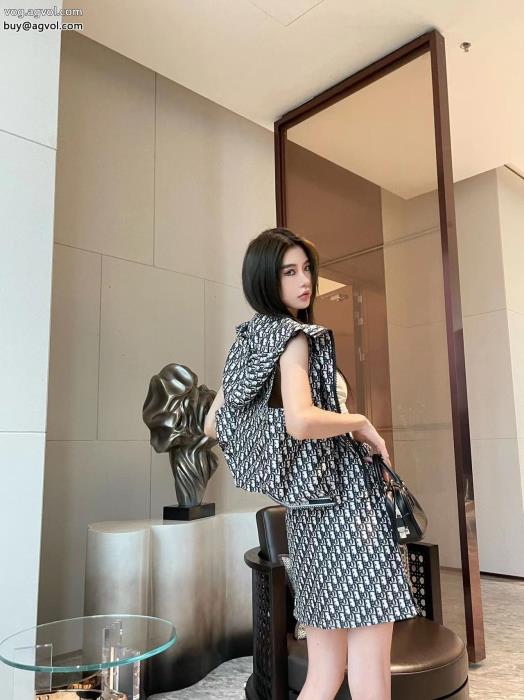 ブランド コピー 販売 セット幅広い着ができる優れたNEW素敵DIOR_0_0