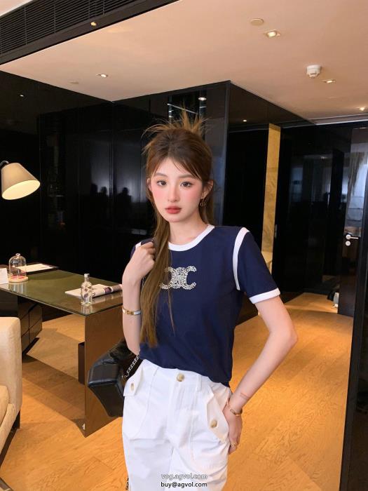 CELINE機能性が高い定番人気のモデル半袖Tシャツブランド 偽物_0_1