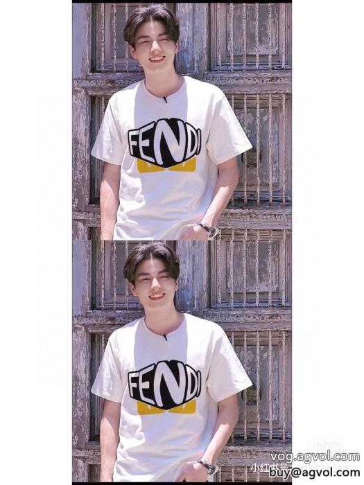 VIPセールでお得ファッションに新しい色半袖Tシャツフェンディブランド 通販 激安_0_1