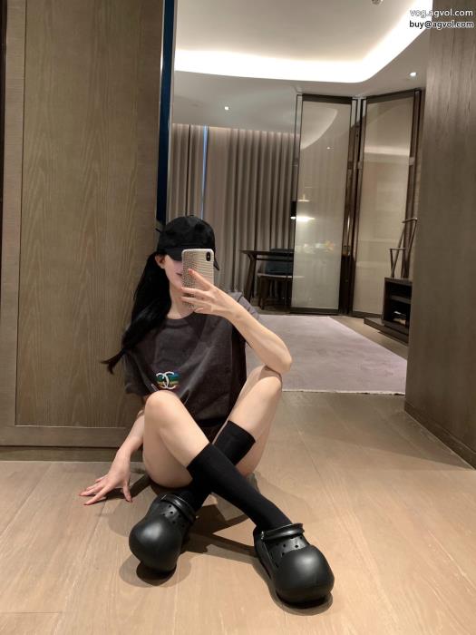 CHブランド 通販半袖Tシャツスタイルを綺麗にトレンドスタイル_0_5