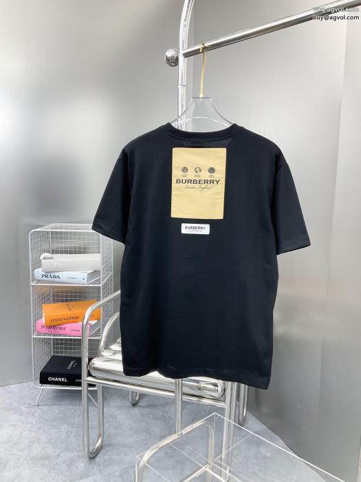 派手すぎず大人かっこいい半袖TシャツBURBERRYブランド コピー 激安_0_1