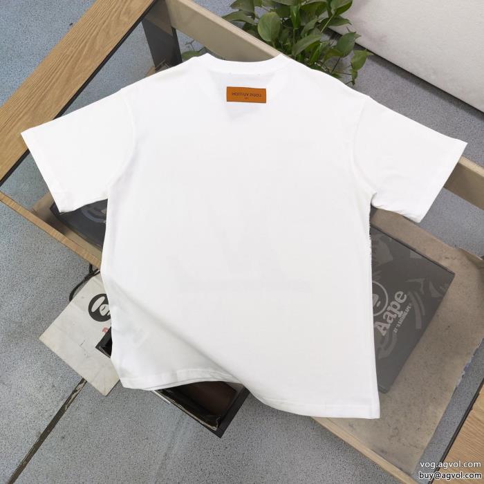 スーパー コピー 品ルイ ヴィトン激レア2023年春の新作コレクション半袖Tシャツ_0_1