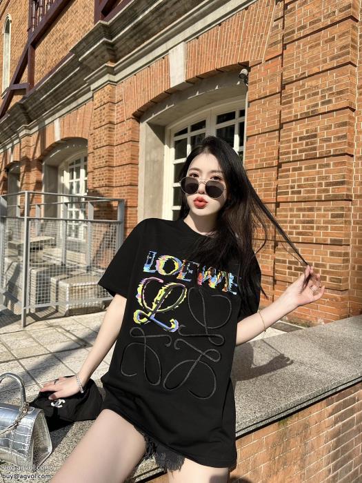 コーデの主役カジュアルで気分爽快ロエベコピー 商品 通販半袖Tシャツ_0_3