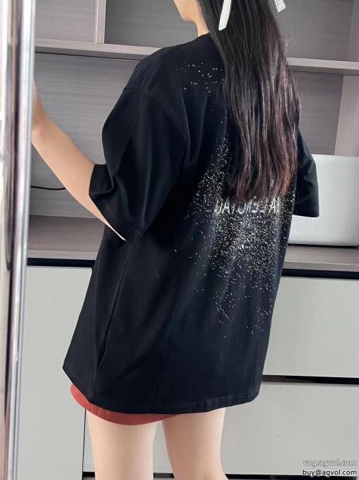 スーパー コピー 安心 balenciaga今年らしい着こなし爽やかさ半袖Tシャツ_0_0