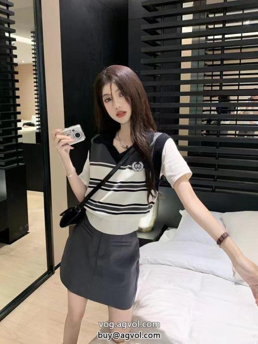 balenciagaちょっと大人の印象爽やかすぎない大人の印象に半袖Tシャツブランド 偽物 通販_0_1