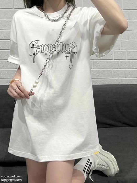 クロムハーツブランド 偽物上品な印象に格上げ超必須アイテム半袖Tシャツ_0_2