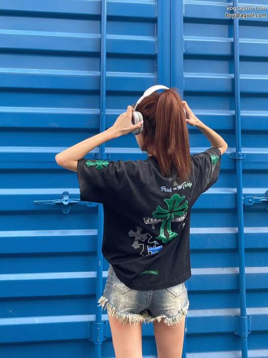 クロムハーツ半袖Tシャツブランド 激安人気上昇中ファッション感度の高い2023トレンド_0_4
