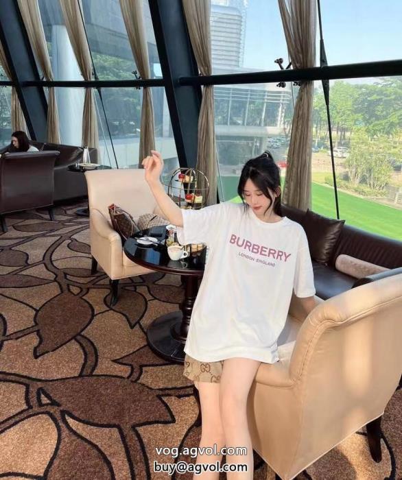 偽 ブランド 通販バーバリーこなれ感を引き立たせ知的優秀アイテム半袖Tシャツ_0_3