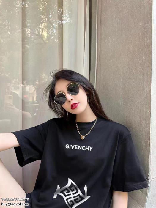 ジバンシーブランド 激安半袖Tシャツ23AWの最新アイテム個性的なスタイリング_0_2