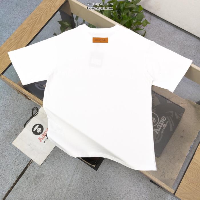 半袖Tシャツブランド コピー 着払い日本即完売予想人気の高さ激安通販LOUIS VUITTON_0_1