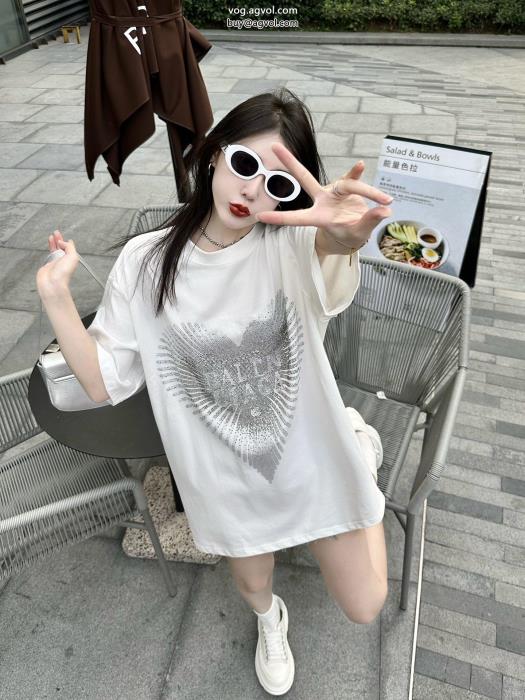 半袖Tシャツ上品で優しい雰囲気に定番人気商品ブランド コピー 販売バレンシアガ_0_3