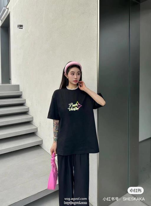 ルイ ヴィトン半袖Tシャツ大人のこなれ感肌触りの着心地が良く コピー 品 ブランド_0_2