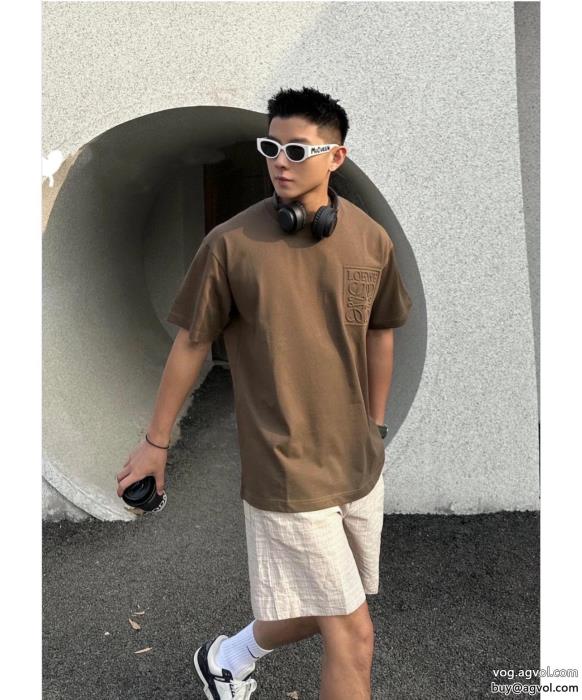 半袖Tシャツ高品質適度な光沢感がありLOEWEブランド コピー 通販_0_1