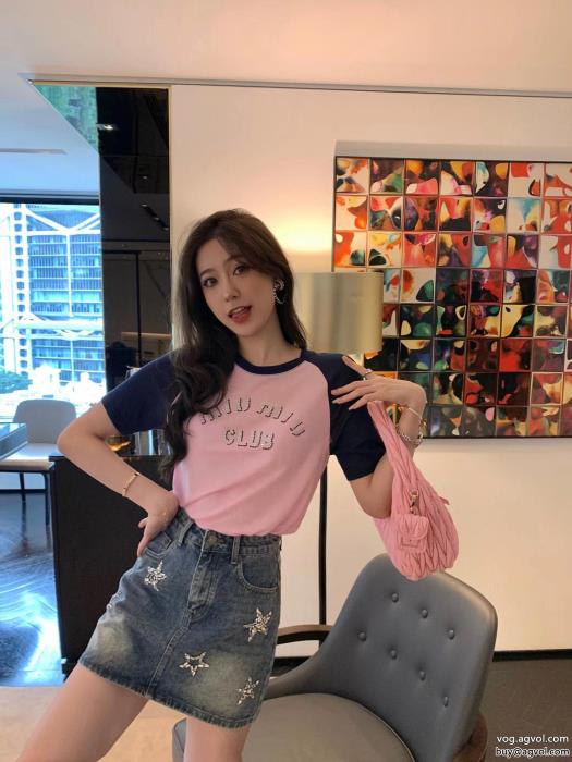 スーパー コピー  お色味たくさん大人気2023年新作通販MIUMIU半袖Tシャツ_0_0