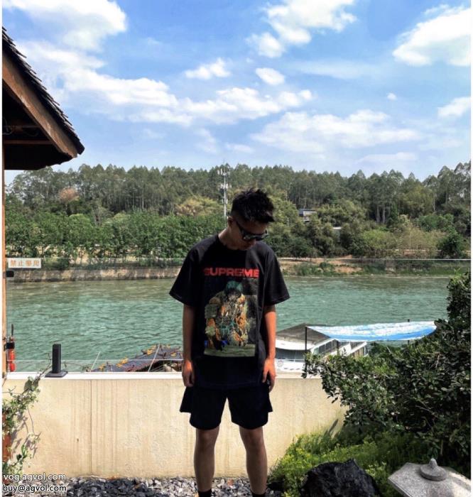 SUPREME品が良い暑い日にも涼やかさを感じるスーパー コピー 安心 半袖Tシャツ_0_3