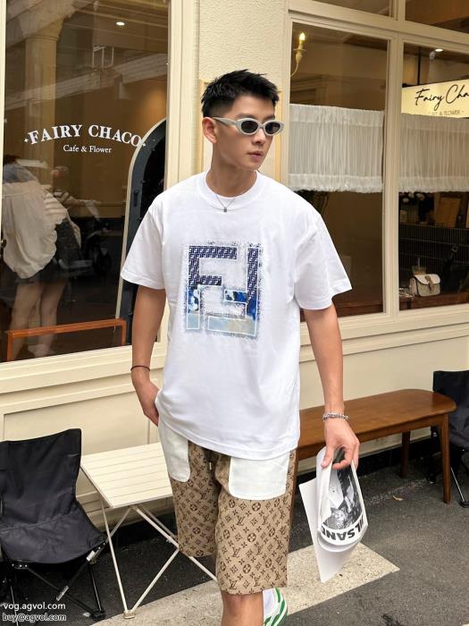 半袖TシャツFENDI偽物 ブランド ショップ涼しげに演出完売在庫確保_0_1