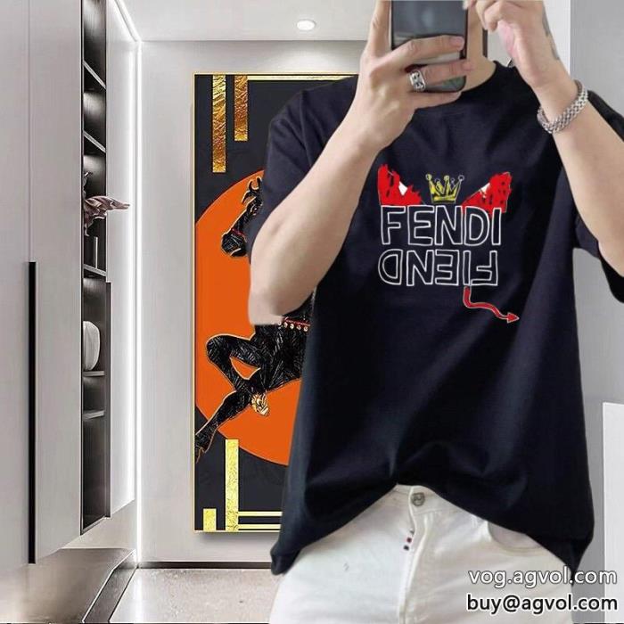 ブームは再熱中コスパ最強FENDI半袖Tシャツ偽物 ブランド_0_1