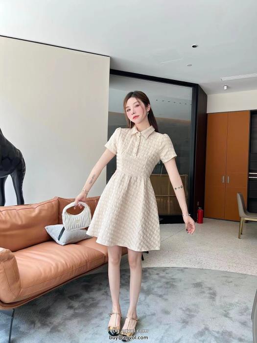 人気話題人気の高さ激安通販ブランド コピー 激安ワンピースMIUMIU_0_2