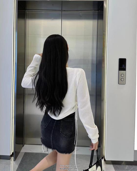 ミュウミュウコピー 商品 通販長袖Tシャツ定番のスタイル2023限定話題の新作到着_0_0