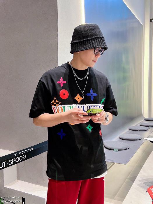 最安値抜け感のあるスタイルが完成半袖TシャツLOUIS VUITTONブランド コピー 激安_0_3