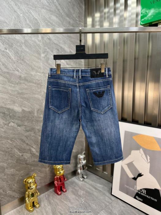 引き続き人気のアイテム先行予約販売偽 ブランド 購入ARMANIジーンズ_0_0