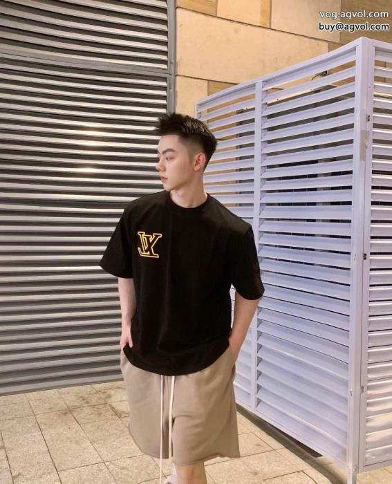 大人っぽい好感度が高いアイテム半袖Tシャツルイ ヴィトンブランド コピー ショップ_0_1