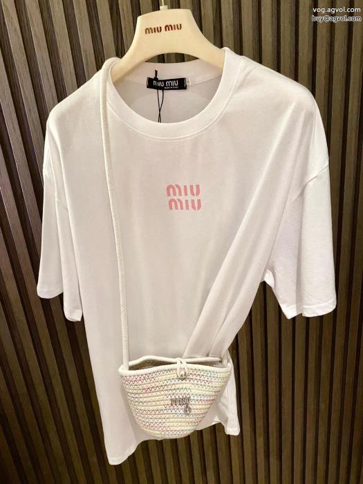 偽物 ブランド 販売気になるアイテム人気大人っぽく仕上げミュウミュウ半袖Tシャツ_0_1